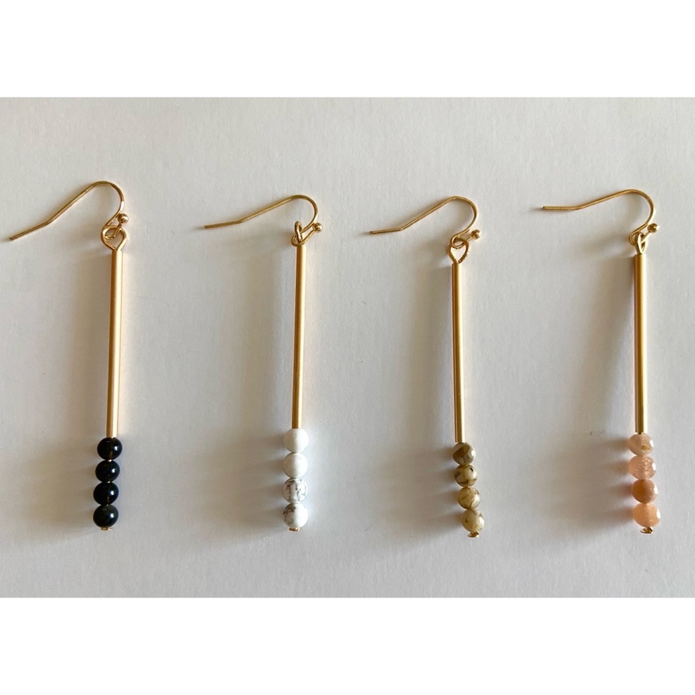 BUNDLE OF 4 STONE EARRINGS